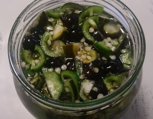 Inlagd jalapeno-liten